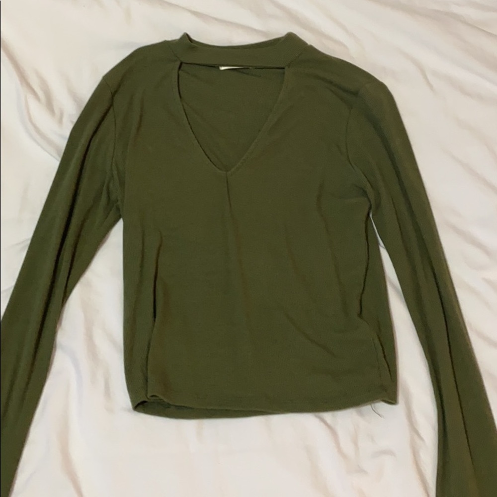Long sleeve green crop top